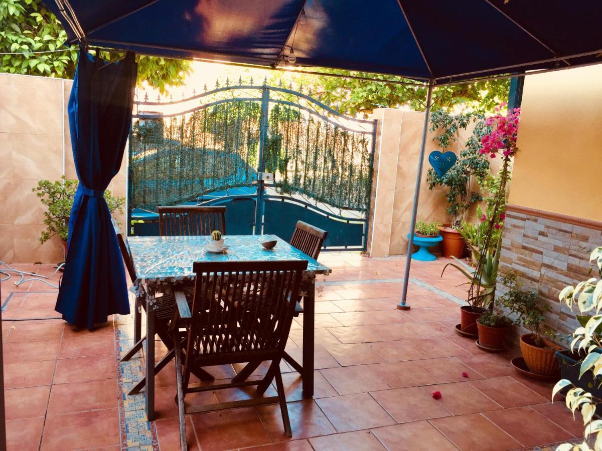 Cool Garden&Suite Mairena del Aljarafe Exterior foto